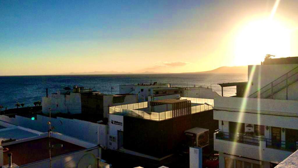 Playa Chica Apartment Puerto del Carmen  Extérieur photo